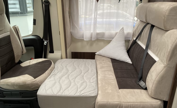 The campervan adventure  – Benimar Mileo 283 Automatic 2 posti letto 2020 con navigazione satellitare