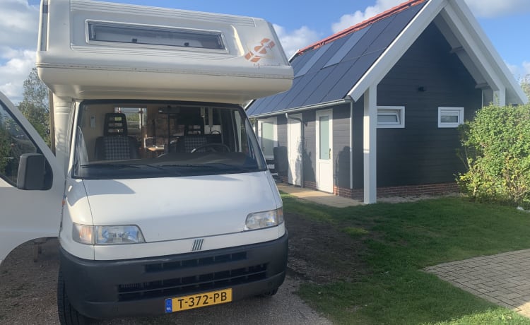 Fiat Ducato Alkoven 2,5 TDI 4P