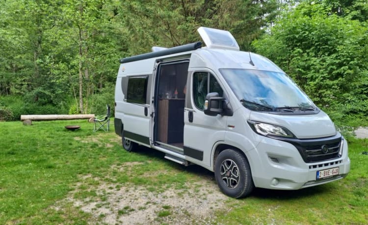 002 – Nouveau Camping-Car tout confort à partir de 2022 - Carado CV600 Special edition 15 !