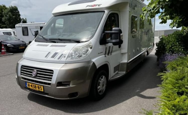 De Camper – Pilote semi-integrated from 2010