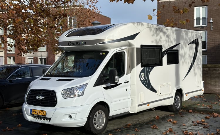 6p Chausson semi-integrated uit 2020