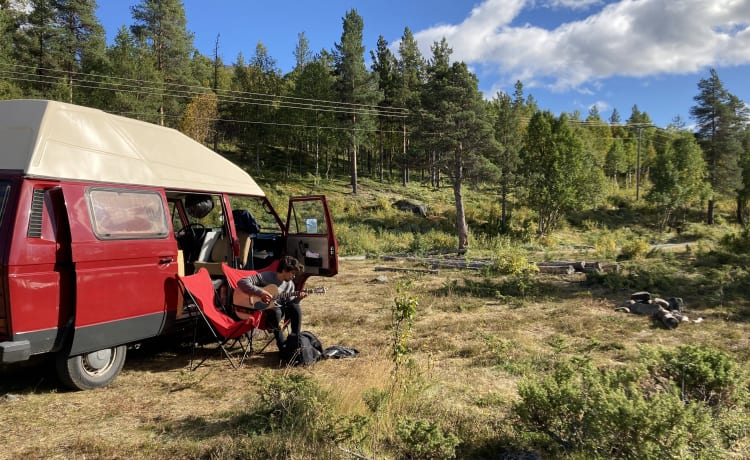 De Rooie Donder – Adventure with our VW T3 camper?