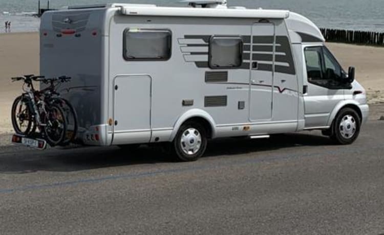 Paradepaard – 3p Hymer integrated from 2010
