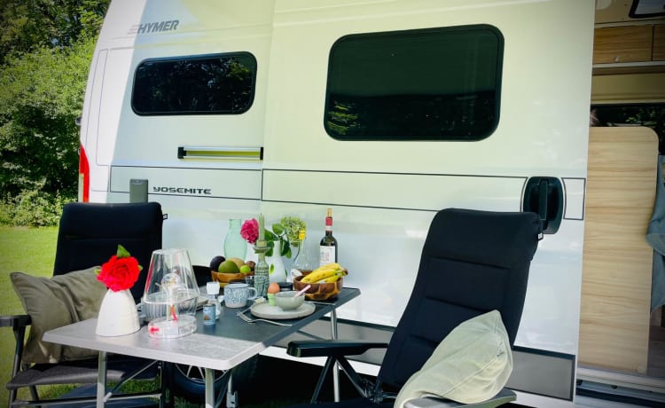 Tourer Family – HYMER Yosemite 600 - Met hefdak, Lengte bedden en 4 slaapplaatsen!