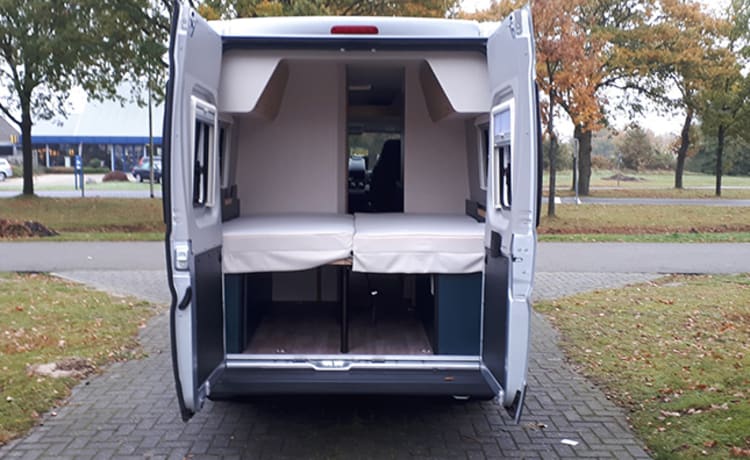 Automatischer Luxus-Knaus-Van