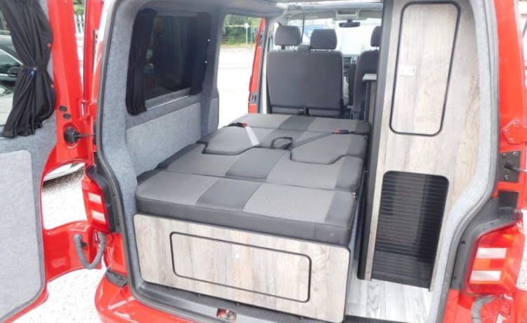 Cherry🚐 – VW T6 Wohnmobil mit 4 Schlafplätzen