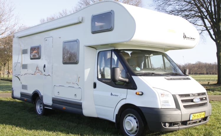 Chausson Flash 09 – Spacious family camper Chausson Flash 09 (2)