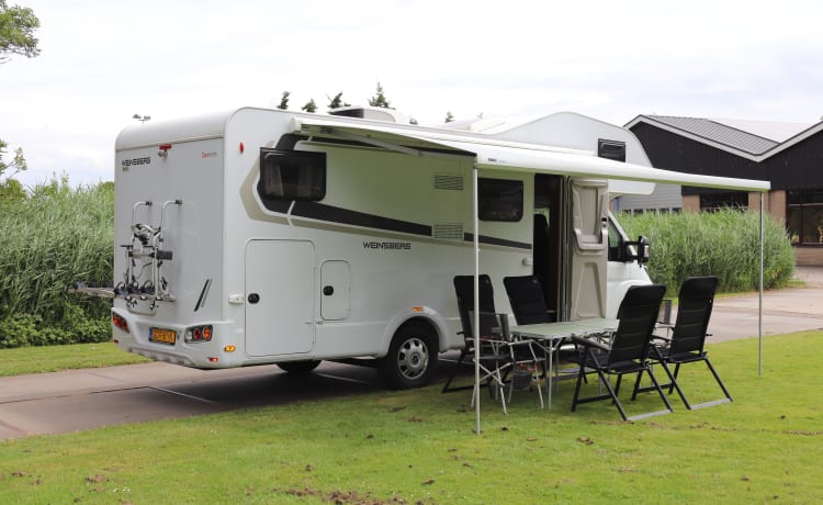 6p Weinsberg alkoof camper uit 2019