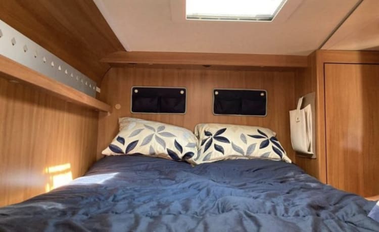 Weinsberg, luxury 4p camper