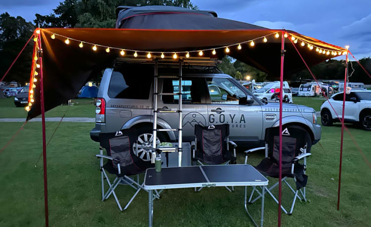 Disco – Land Rover Discovery 4 + iKamper Rooftop Tent