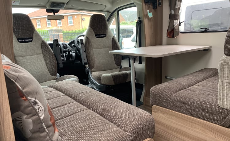 Simply The Best – Swift Camper 4 Berth 2017 model (Miss Suzi Swift)