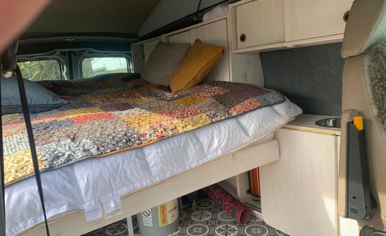 Kobus – 2p Mercedes-Benz camper uit 2011