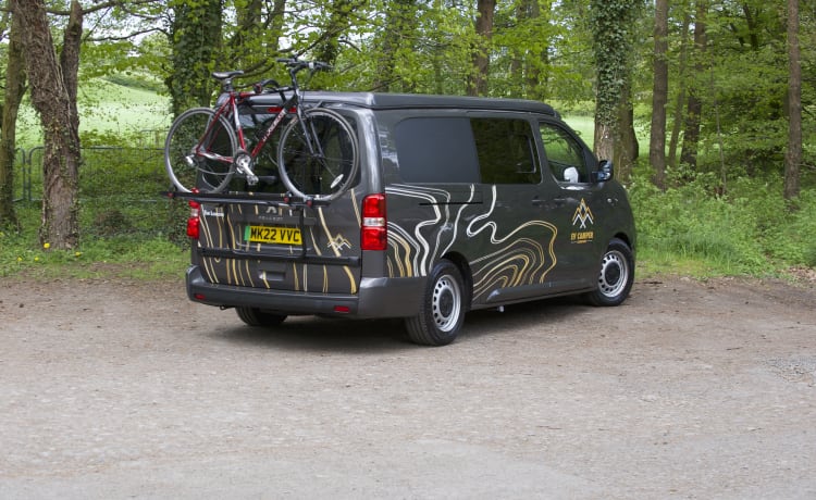 The Lomond – Luxuriöser elektrischer Campervan für nachhaltige Abenteuer (inklusive Aufladung)