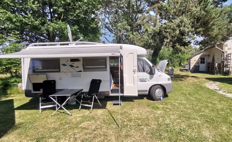 Banjer – 2p Hymer Tramp - een ruim jacht op wielen