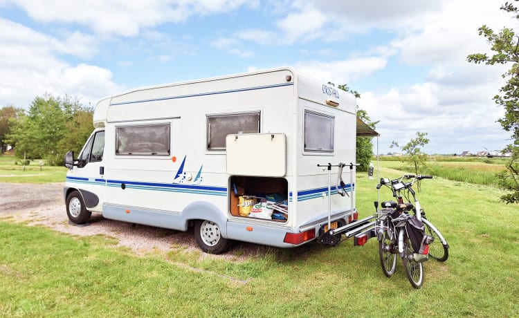 Crystall – Beau camping-car soigné pour 2 personnes