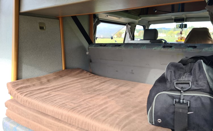 Robert 13 – Volkswagen Transporter T4 westfalia