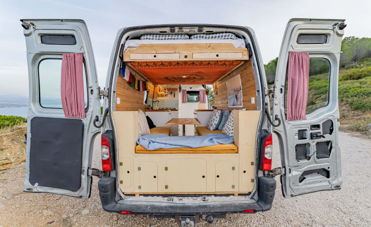 Tembo – Camper off-grid super attraente