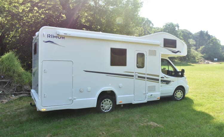 Rimor Evo 5 – Rimor Evo 5, 6 Berth Motorhome With Garage