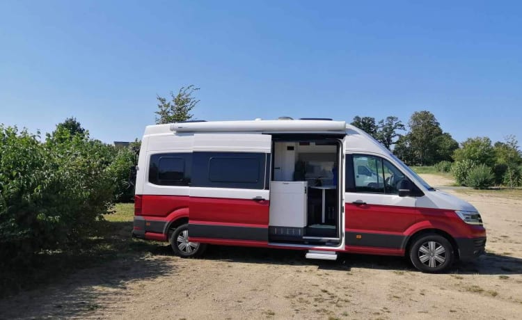 Cherry Red – Nieuwe Grand Caliofornia Camper 680 Cherry Red