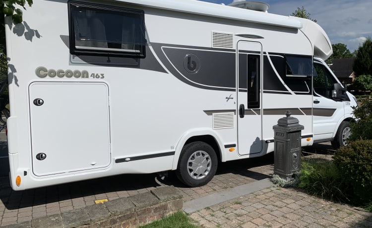 Freedom Rider – Ford Benimar Cocoon 463 Northautokapp 4 pers. (2023)