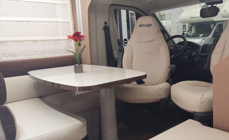 elnagh - new cozy spacious family motorhome