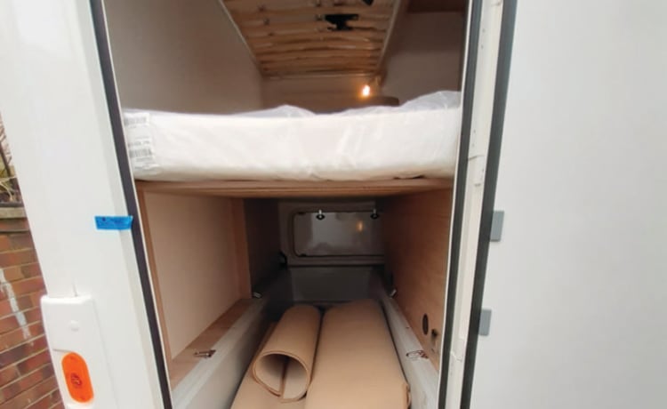 Tino – Comfort family camper for 5p - ITINEO SB740 (integral from 2022)