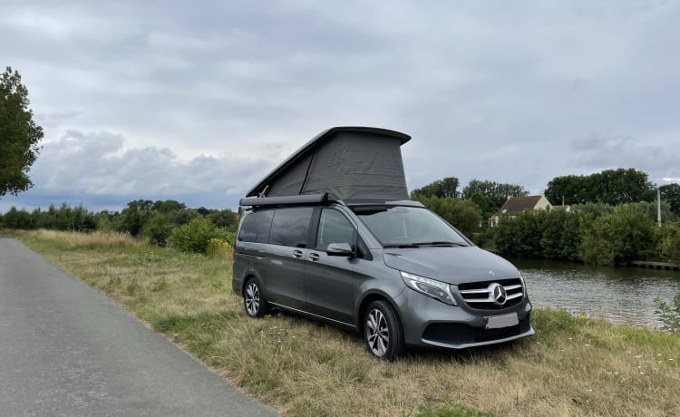 Nuova Mercedes di lusso Marco Polo '22 per 4 persone