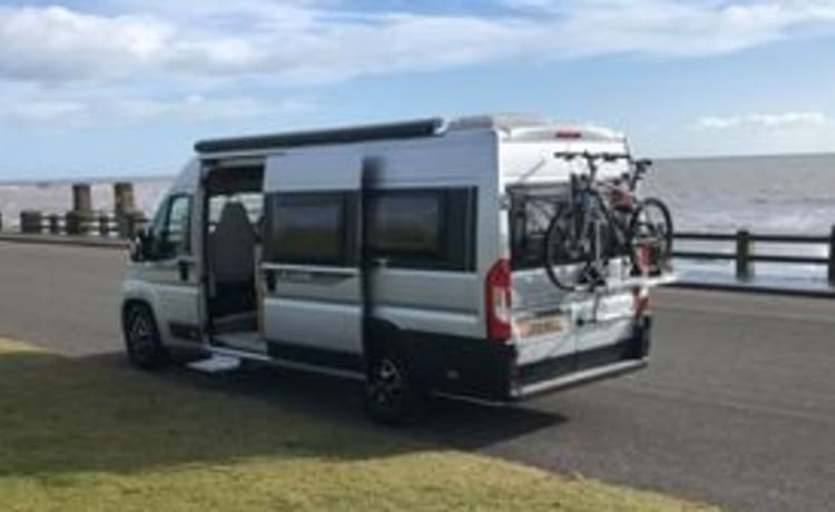 La camionnette idéale et entièrement assurée pour une aventure de conduite parfaite au Royaume-Uni.