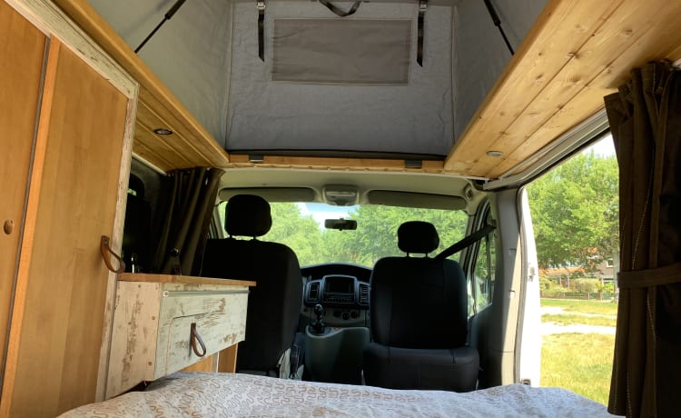 KIWI  7 – Camping-car Opel Vivaro (ECO) . complètement autonome