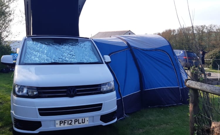 Talullah Zog – Camping-car Volkswagen T5 4 places de 2012