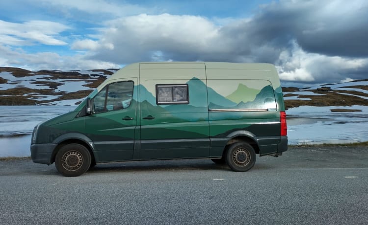 In un'avventura con il nostro spazioso camper 2-6p (convertito VW Crafter)