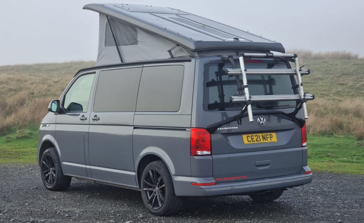 Coco the camper van  – 3-4 berth Volkswagen campervan from 2021