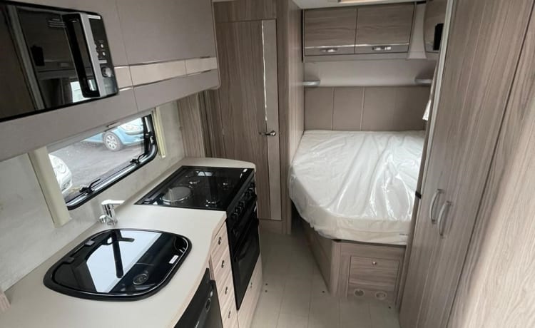 Maurice – Brand New Motor Home Perfect for the Ideal Staycation.