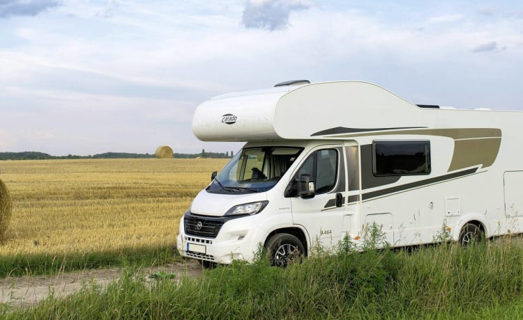 Hymer Carado A461 – Vrijwel nieuwe familiecamper - 6 persoons