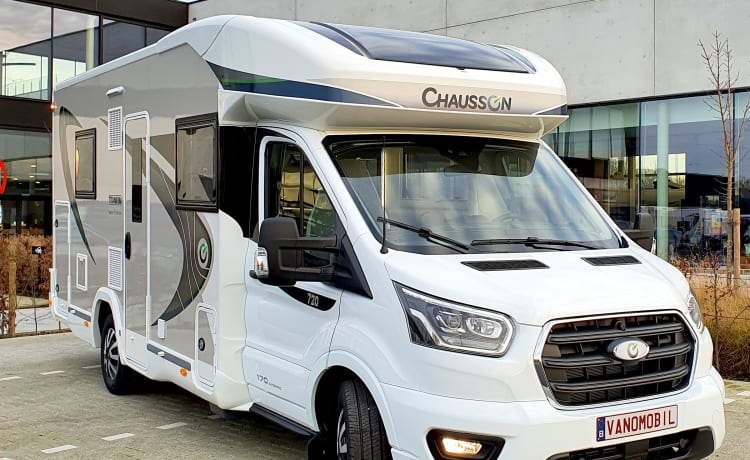 Het pareltje  – Splinternieuwe 4p Chausson Ford 170 automatic