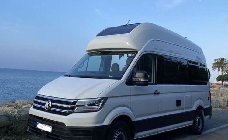 Charles – VW Grand California 600 in Vollausstattung 