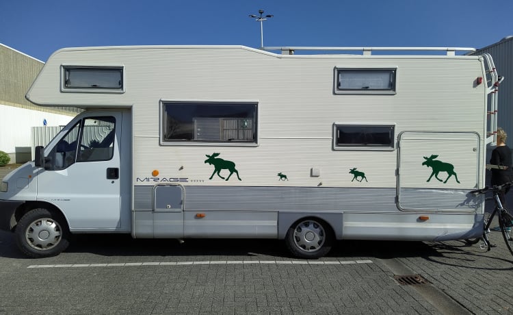 E-land – Cozy and very spacious camper