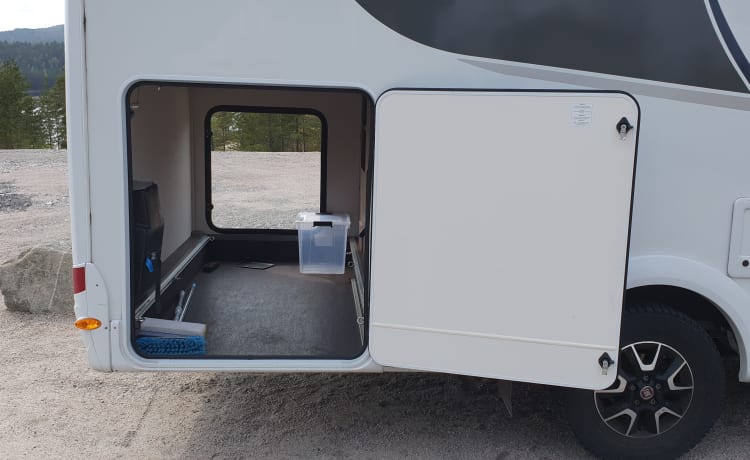 Snoopy – Carado Fiat Ducato 2021 4 Personen Automatik