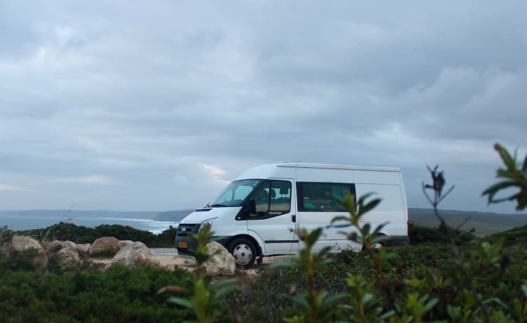 AdVANture – 2p Ford campervan uit 2008