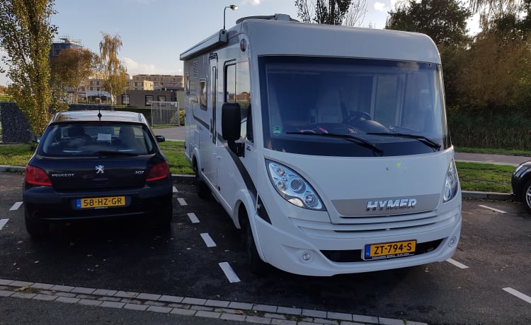 Dopey – Compact, self-sufficient, luxury Hymer