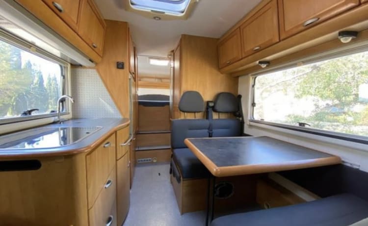 Happy Glamper – CAMP HYMER 644 TRÈS SPACIEUX, ALCÔVE GARAGE XXL 6 PERSONNES