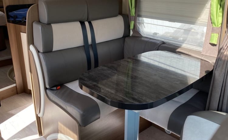 Titan – 2p Chausson semi-integrated from 2013