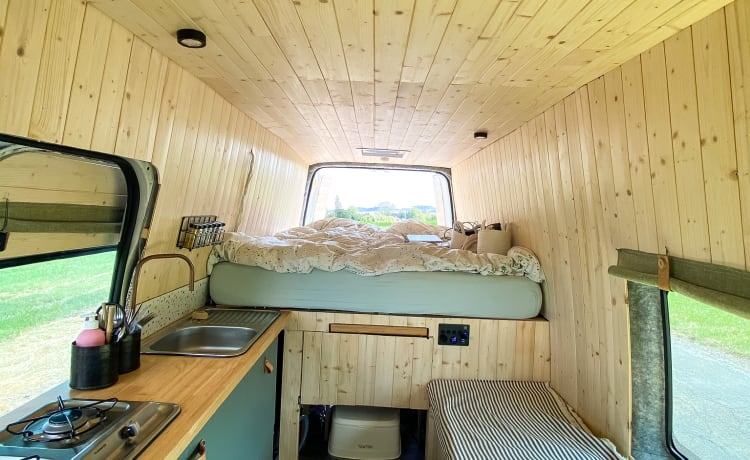 Skippy – Gezellige zelfbouwcamper - Skippy the Van