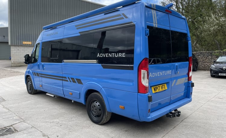 A Luxury 4 seater  Motorhome 