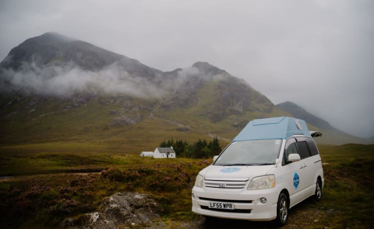 Bundy – Toyota-Wohnmobil mit 2 Schlafplätzen aus dem Jahr 2007