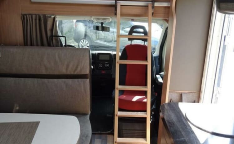 Mijn geweldige compacte Knaus camper – 3p Knaus Alcove del camper compatto del 2013