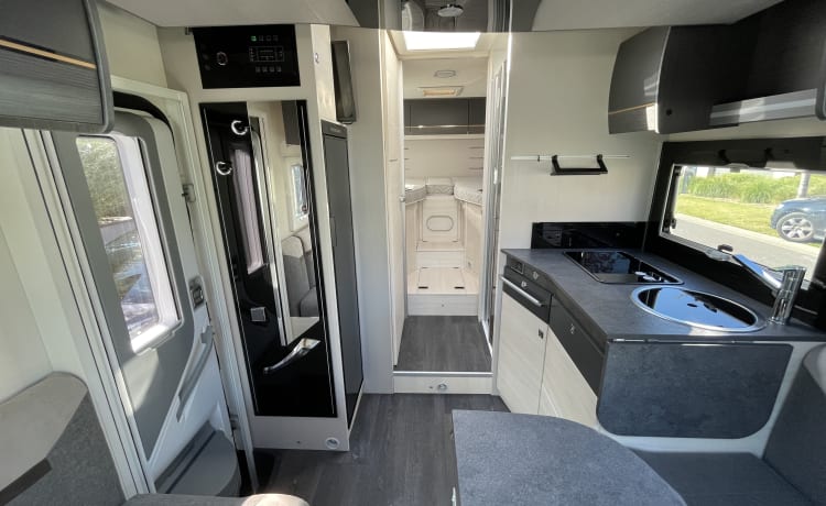 De Camion – 4p Chausson 777 from 2021