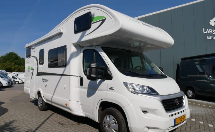 Eura Mobil Forster 6 sleeping 6 seats