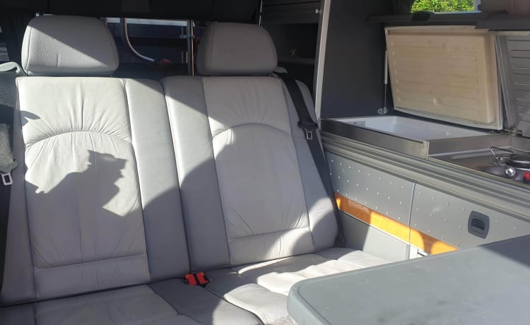 Mercedes Marco Polo mit Aufstelldach - Kompakt und komfortabel unterwegs
