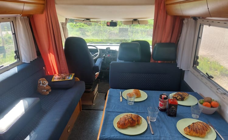 De Olifant – 6 persoons Hymer uit 2000